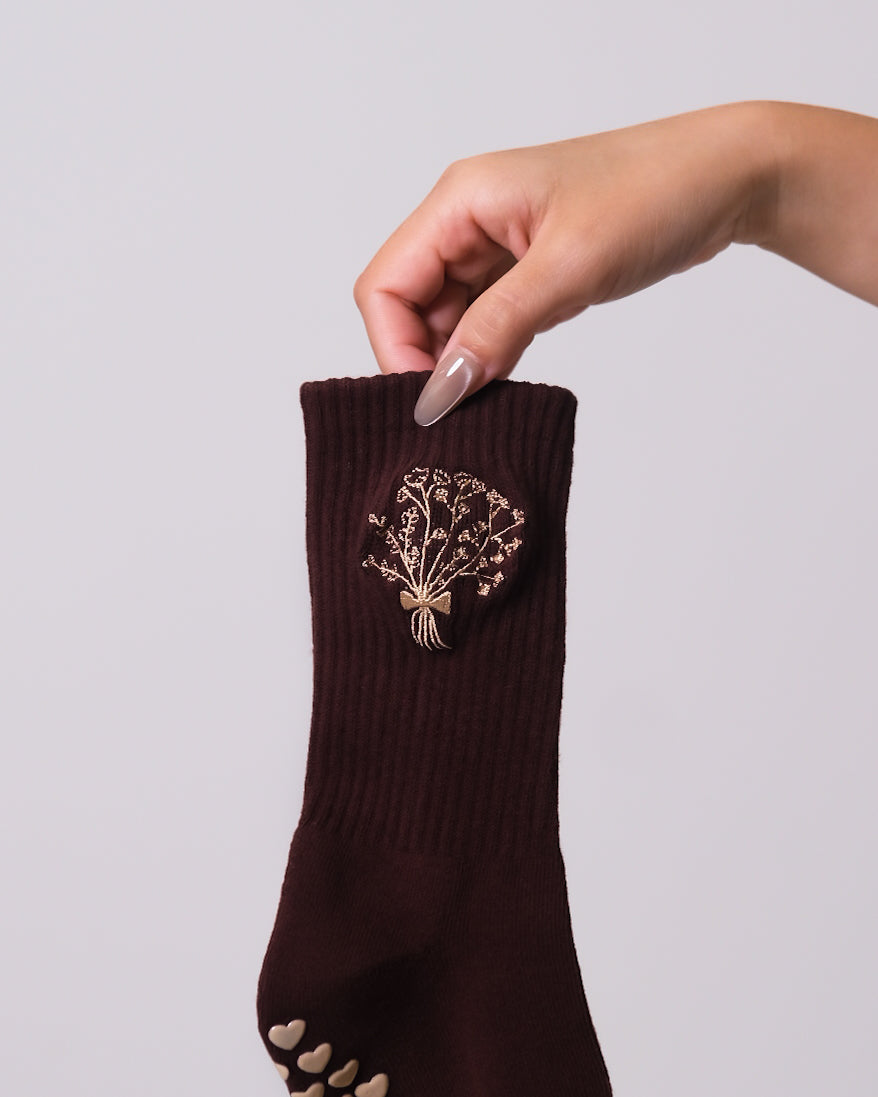 Wildflower Grip Socks in Espresso